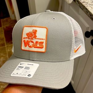 Brand New Nike Vols Hat